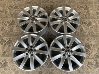 VW 17" - 2