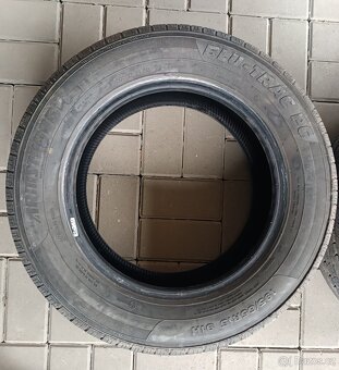 Pneumatiky. - 2