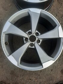 8W0601025CG 8.5Jx19H2 ET40 audi A4 S4 RS4 - 2