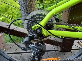 KOLO TREK MERLI 5 27.5 - 2