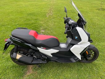 BMW C400X pouze 3800km Dph - 2