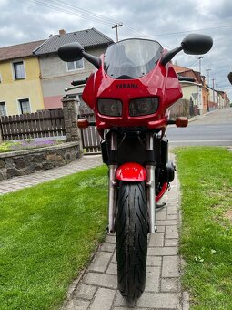 Yamaha Fazer 600 - 2
