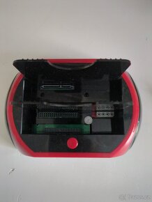 Čtečka HDD/ SSD disků, podpora 2,5/3,5 IDE - 2