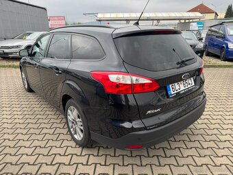 Ford Focus 1,6 TDCI 85 KW STK TAŽNÉ - 2