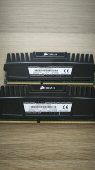 Corsair Vengeance 8GB (2x4GB) 1600MHz DDR3 RAM - 2