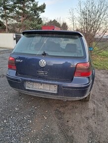 Prodám golf 4 1.6 74kw na dily - 2