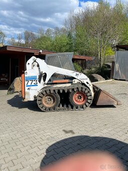 BOBCAT 773 smykový nakládač - 2
