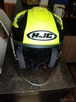 Helma na moto - 2