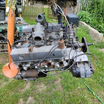 Motor Range Rover - 2