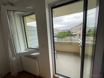 Okenní a balkonová síť proti hmyzu RAL 7016 mat - 2