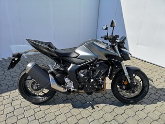 Honda CB1000 Hornet, 04/2025, nové ČR ,1.majitel, 2.927 km - 2