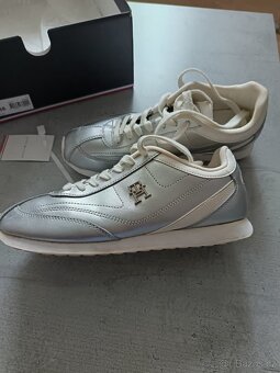 Dámské tenisky Tommy Hilfiger - vel. 38 - 2