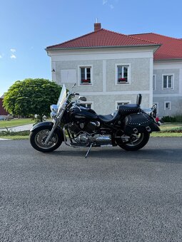Yamaha XVS 1100 Dragstar - 2