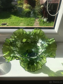 Skleněná starožitná mísa - 2