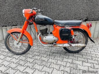 Jawa 250/590 Sport bez TP - 2