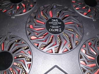 Chladící podložka pro notebooky. - 2
