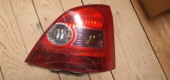 Zadní světlo Honda Civic VII - 2