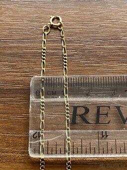 Zlatý řetízek - 2