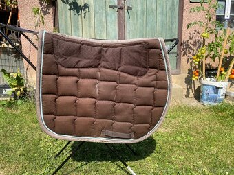 Úklid sedlovny, levně - 2