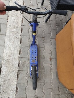 Dětská koloběžka - 2