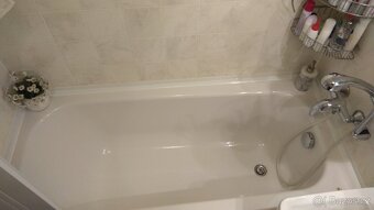 Akrylátová koupelnová vana - 2