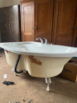 Vana Ravak rohová - 2