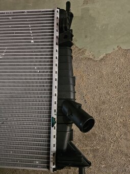 chladič a intercooler focus mk2 - 2