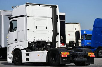 Mercedes Benz Tahač návěsu Actros 1853 - 2
