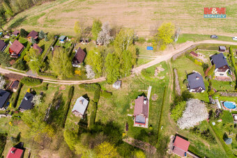 Prodej pozemku k bydlení, 440 m², Pastviny - 2