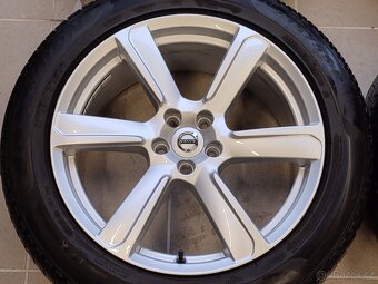 Zánovní originál ALU kola Volvo 19" 5x108 ET42,5 - 2