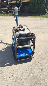 Vibracni deska Weber CR3, 2010r.v., 206kg, Hatz - 2