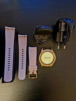 Samsung galaxy watch 42mm rose gold - 2