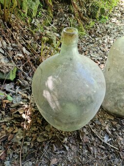 Starý demižon 2ks - 2