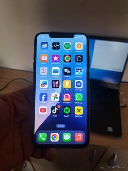 iPhone xs max - 2