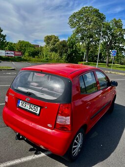 KIA Picanto - 2