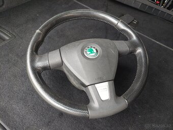 Volant Škoda Octavia 2 RS před FL 2004-2008 - 2