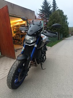 Yamaha MT 09 - 2