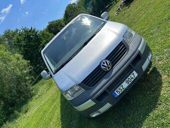 Volkswagen Transporter T5 - 2