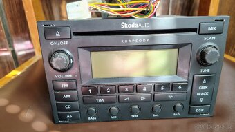 Autoradio skoda Rhapsody + usb menic - 2