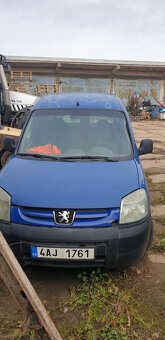 Peugeot partner 1.9 TDI na náhradní díly - 2