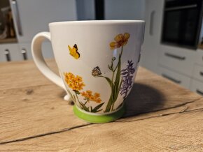růžence,tlakoměr, lampa,hrneček kvítí 460ml - 2