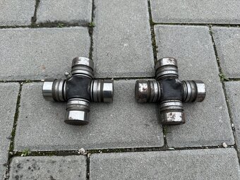 Volha Gaz-21,24, kardanové kříže, originál nové - 2