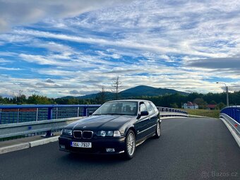 BMW E36 318is 103kW - 2