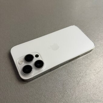 Jako nový iPhone 14 Pro 128GB bílý, rok záruka - 2