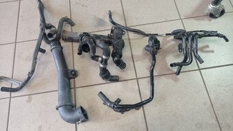 Díly motoru TDI 2.0 110kw crmb r.2017 - 2