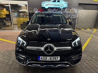 Mercedes-Benz GLE 300d 4MATIC AMG ČR DPH - 2