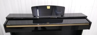 Yamaha Clavinova CLP 320 - 2
