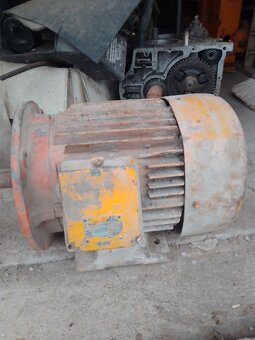 elektromotor - 2