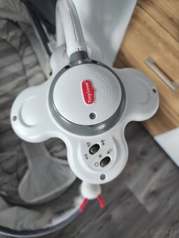 Vibrační lehátko Tiny love 3 v 1 - 2