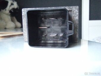 Relé žhavení NISSAN OPEL RENAULT TOYOTA PEUGEOT .... - 2